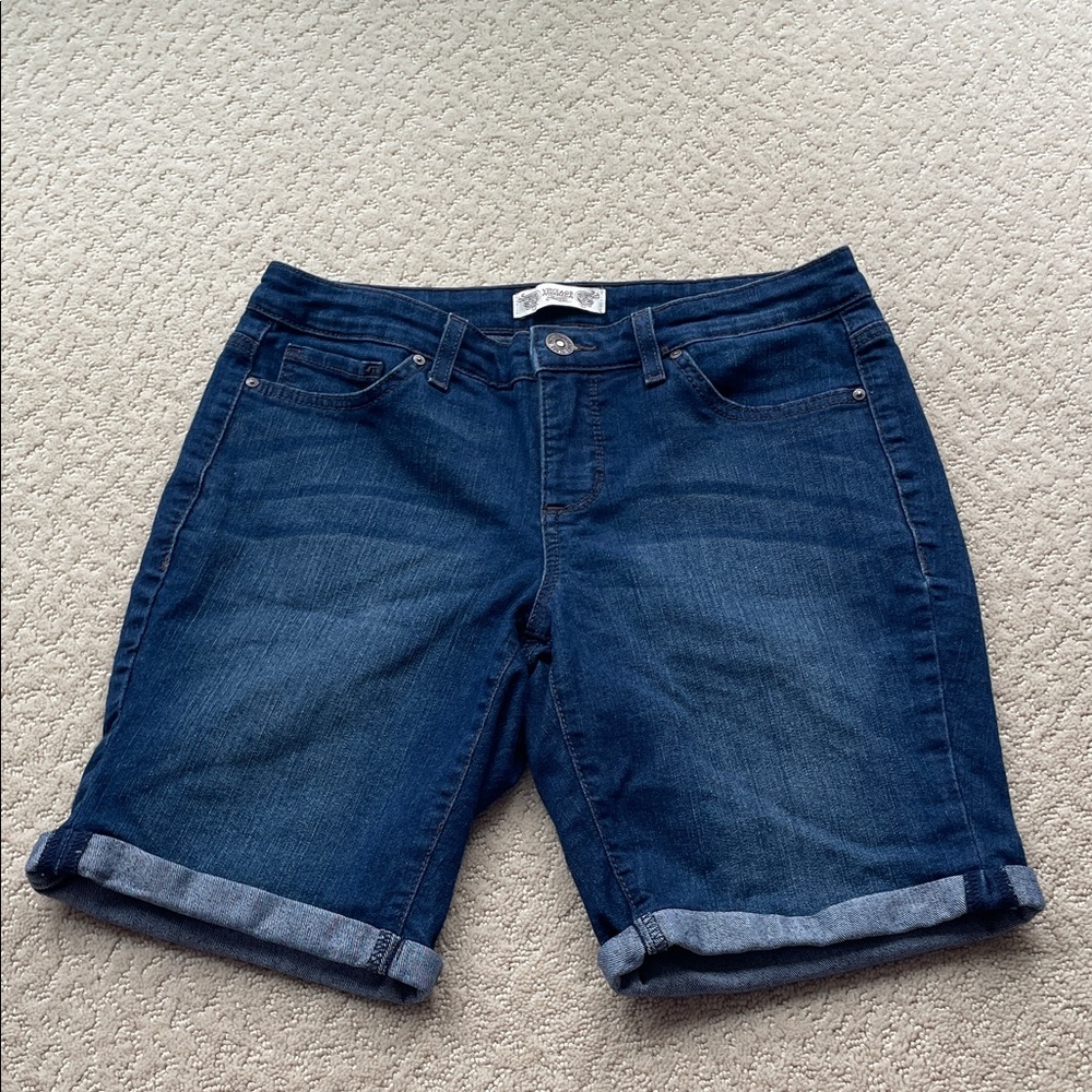 Vintage American dark wash denim Bermuda shorts women’s 4